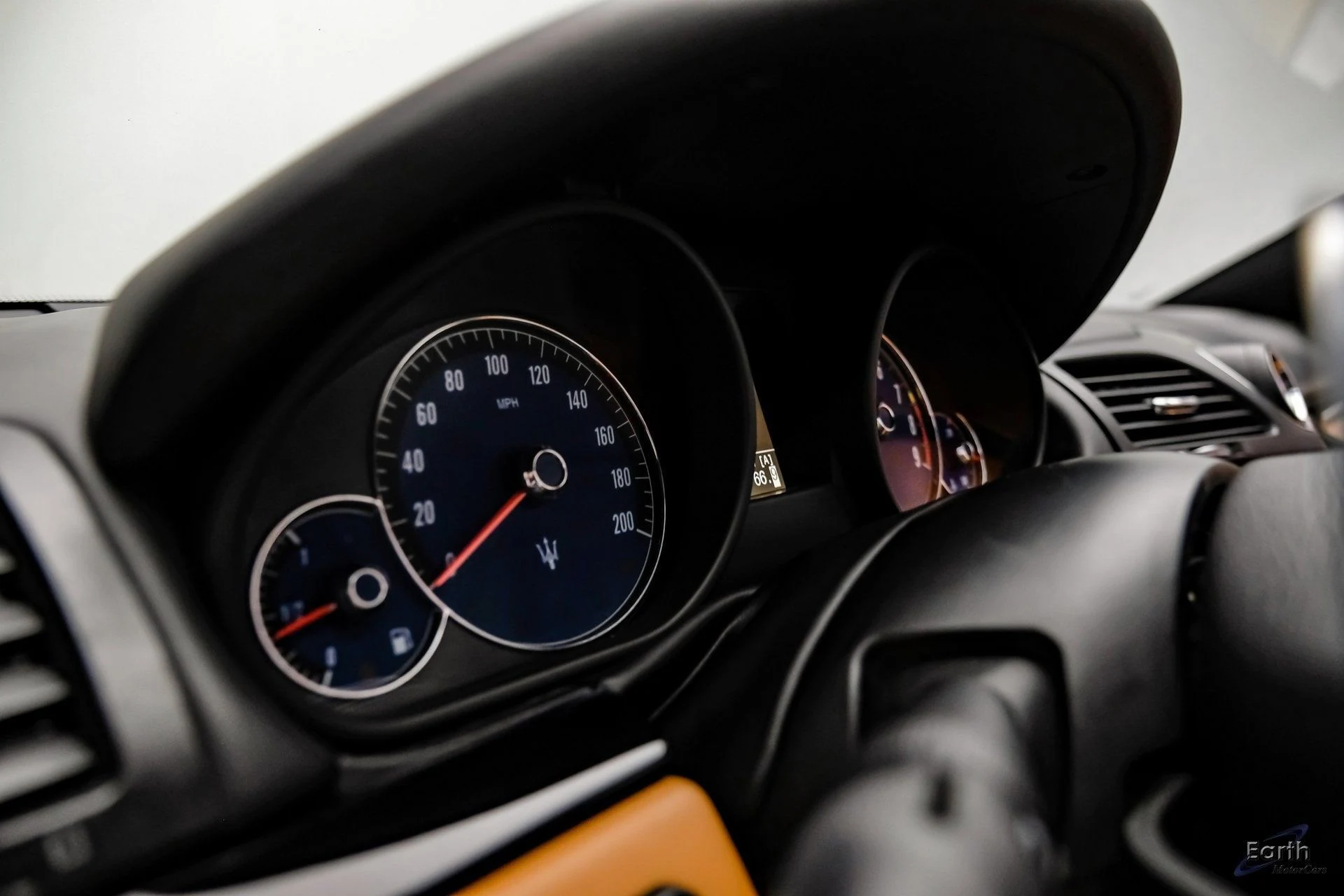 mph039_3425609482_bba1dde7e03ceb22bc9eddbc852dae74x_2806291123