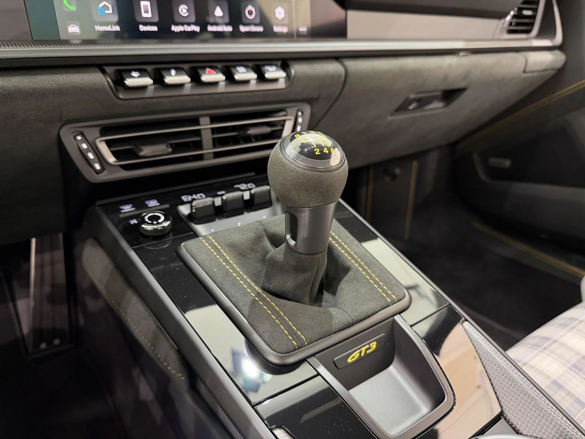 mph039_3427421285_987f76d71ecc9140c6954d2e8bcfef47_a5291facf4