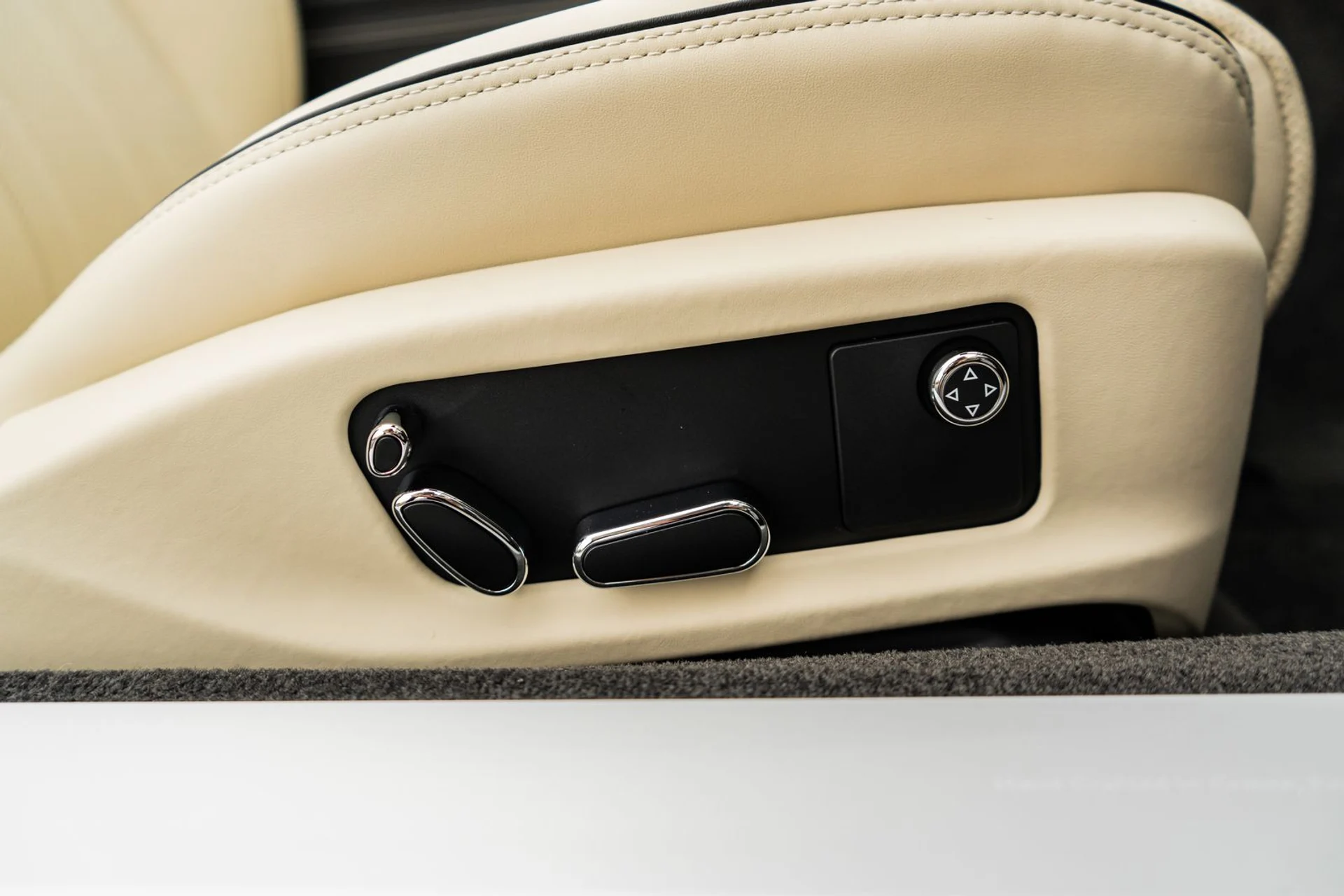 mph039_3447782933_d3002d57_6847_4e07_9e2f_ec325b081fad_06f118ca04