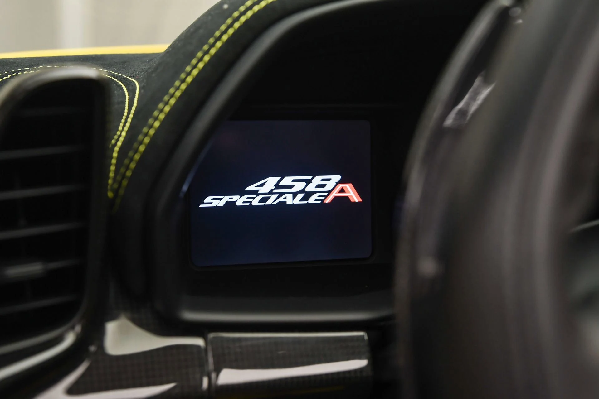 mph039_3449882029_2a4c07348e4c4b0db6452e6a9363e8b2_b0a4f9e383