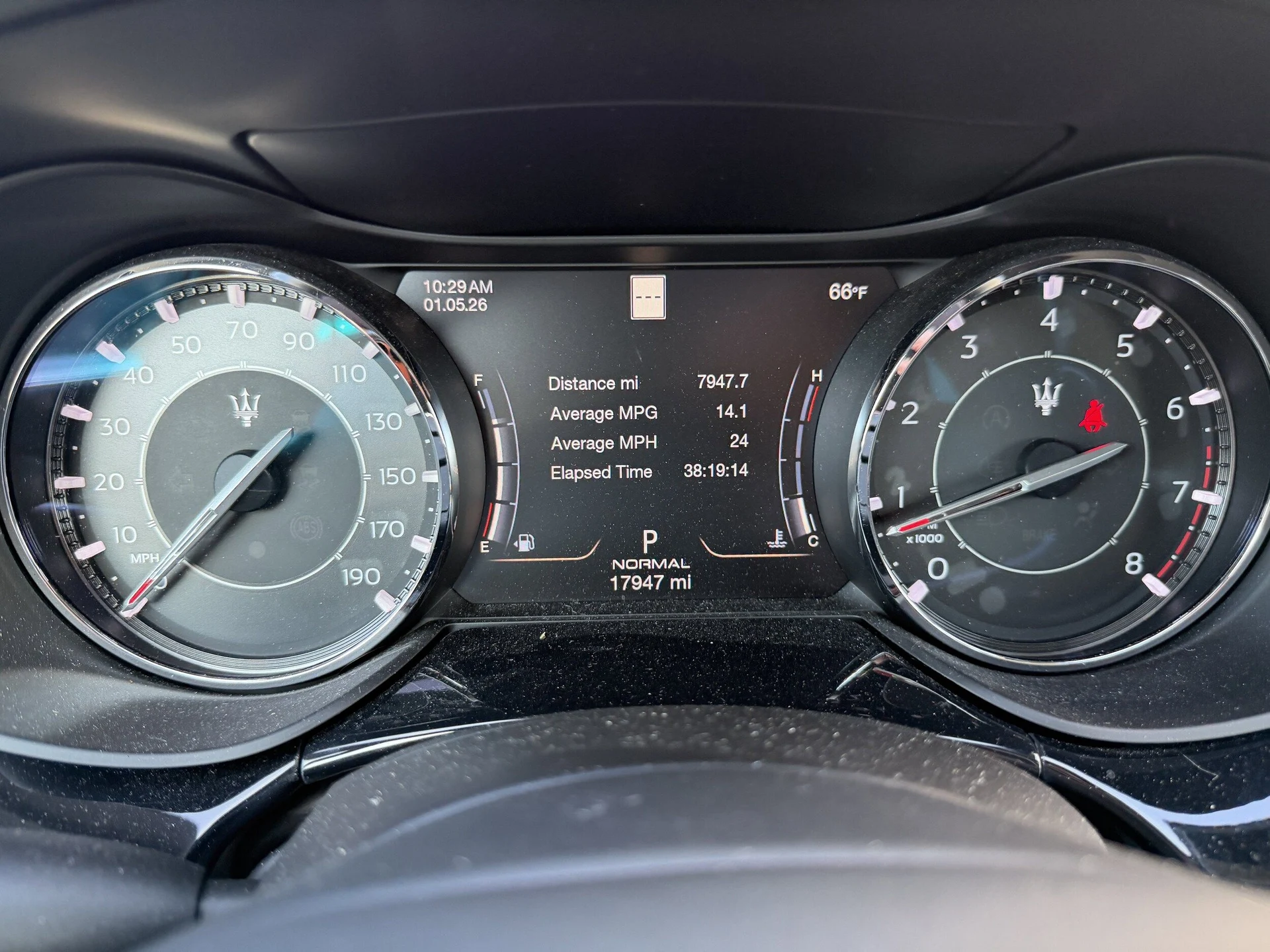 mph039_3450015465_318be695f21a4ff2166187a2910f3083x_6521924ca3