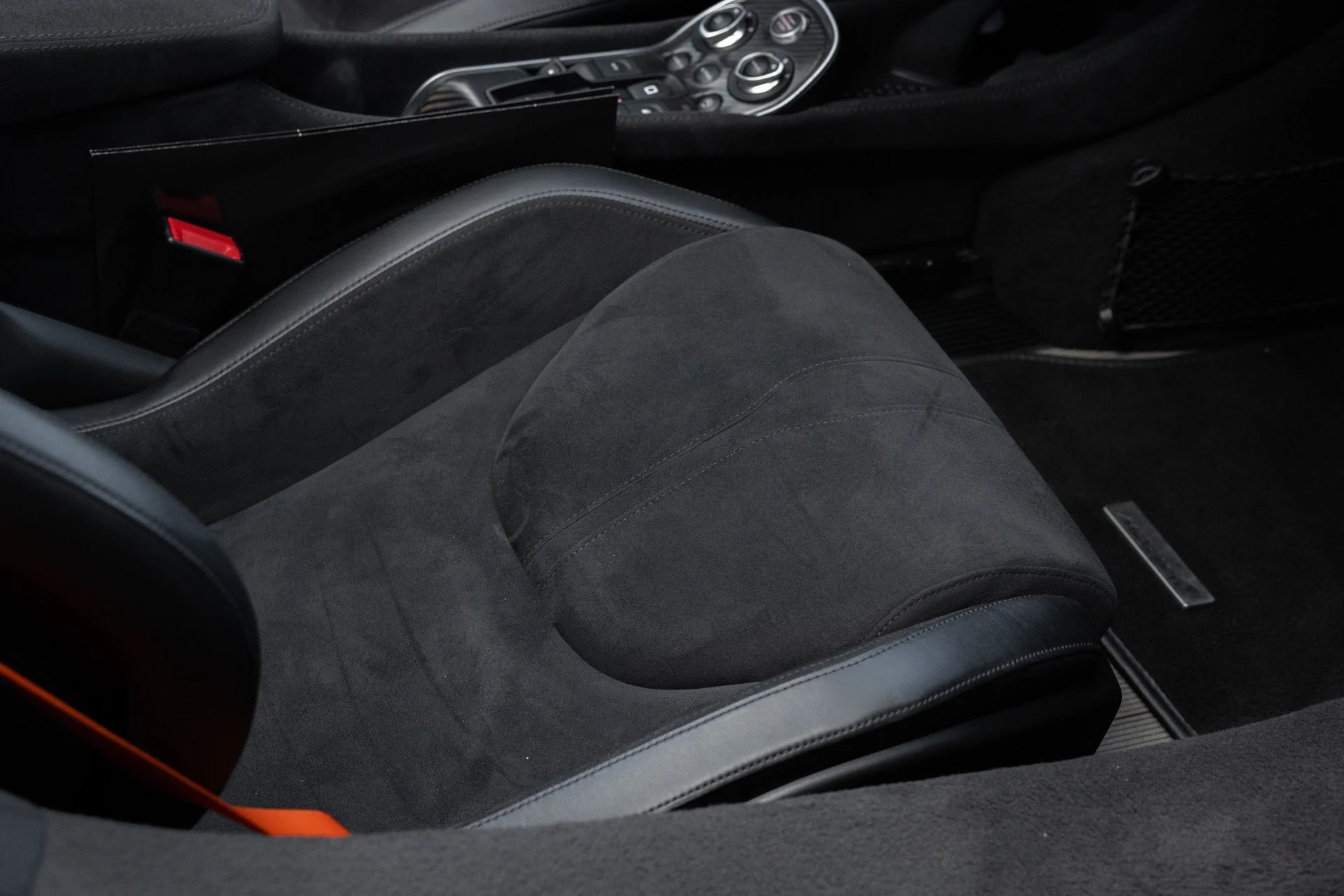 mph039_3466478350_Used_2020_Mc_Laren_600_LT_Spider_1759250261_ca966217c7