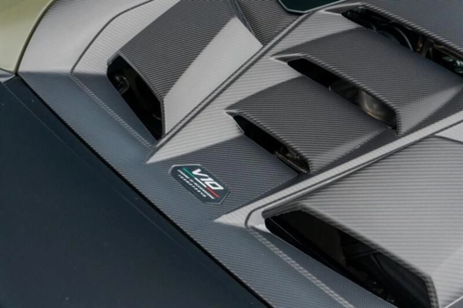 mph039_3469135977_06582b8f7040909abadbe4413d46fe86x_42be88e269