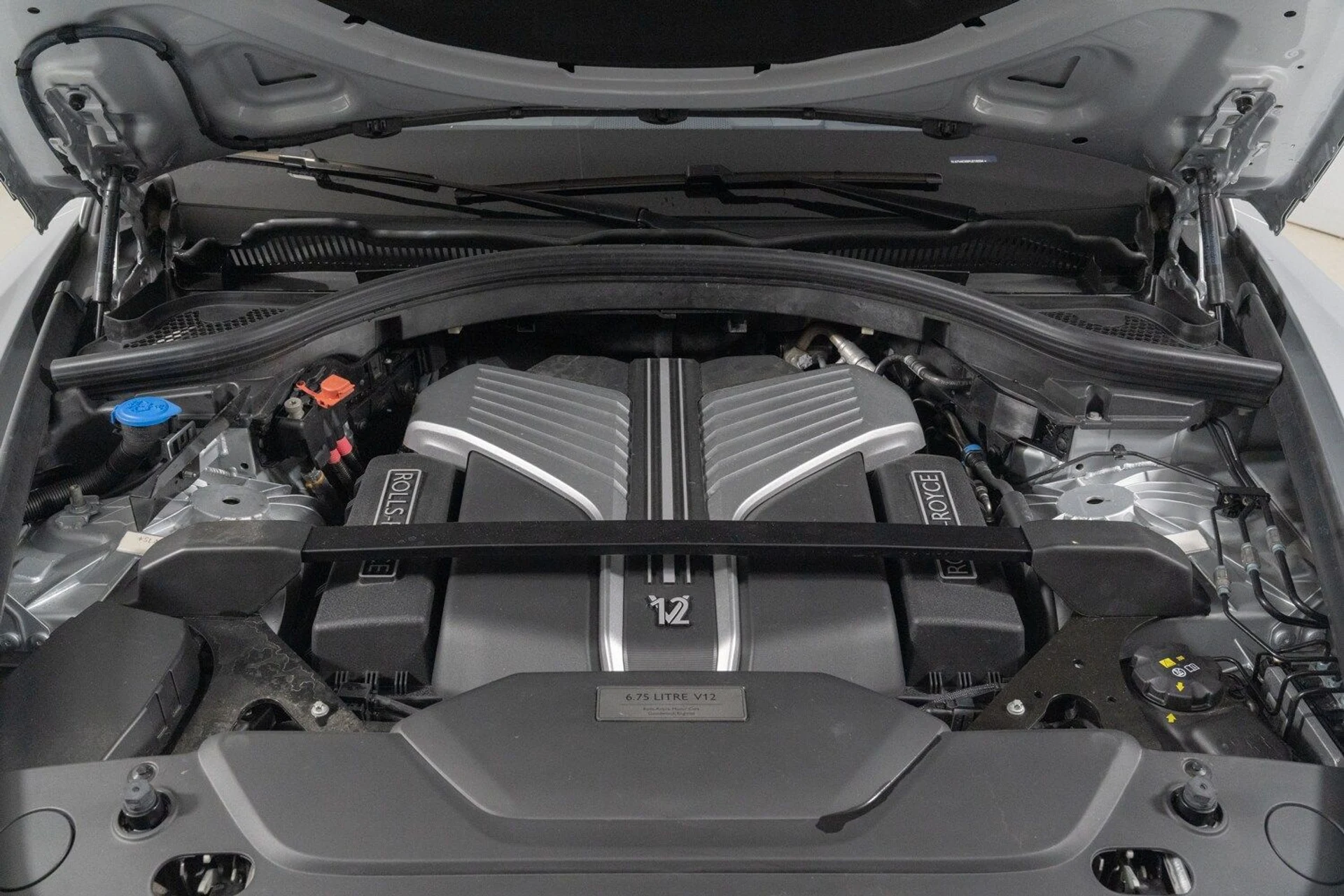 mph039_3475896776_71f5d80b258f4c5caf7b8f3c934e7f4b_8597b504d0