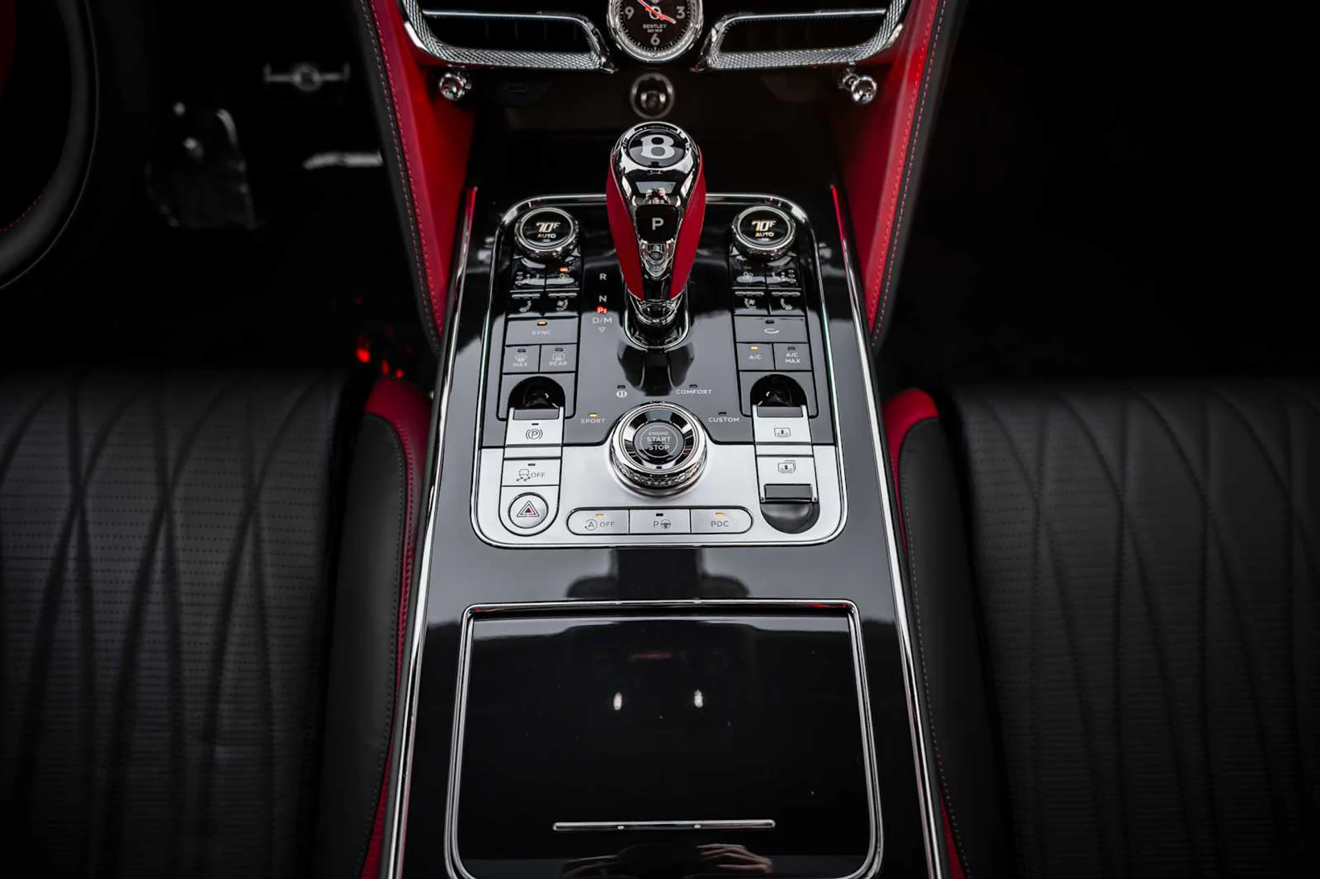 mph039_3481850305_b0cc9c5efcb7df9ca61013839642db72x_992e7ca377