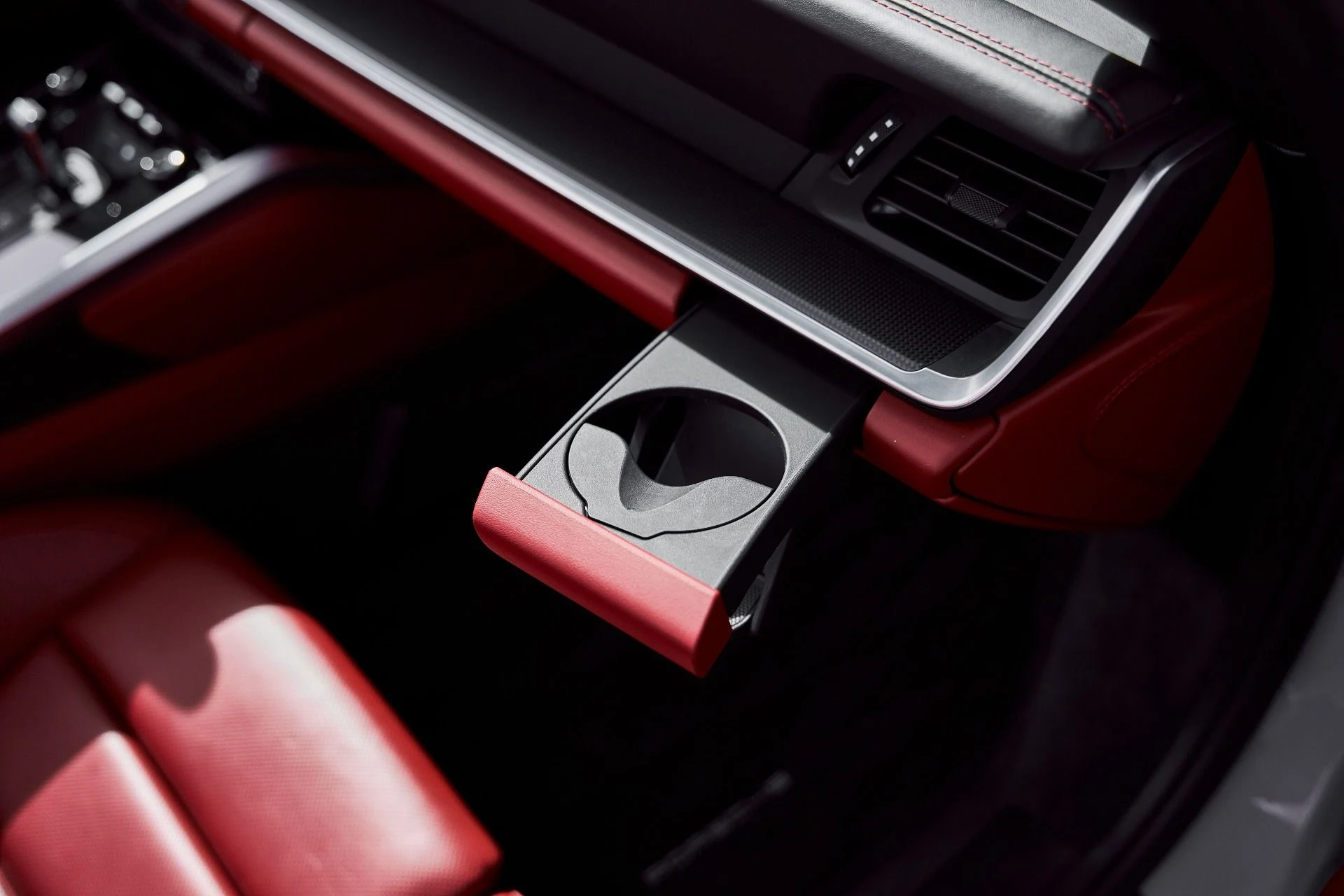 mph039_3482211552_Used_2022_Porsche_911_Turbo_S_1772308207_bb306483f8