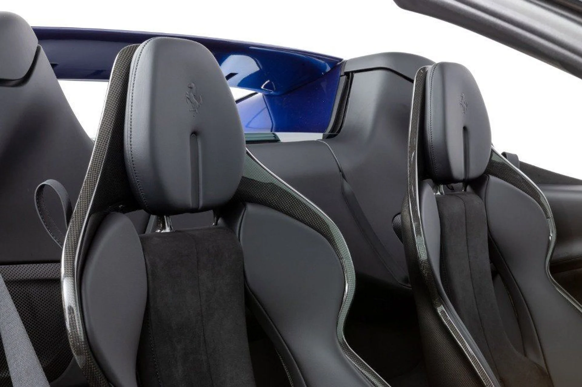 mph039_348617765_5dcca75a7c7f458eb33ca391dc4ed9a5_9526c6b1a1