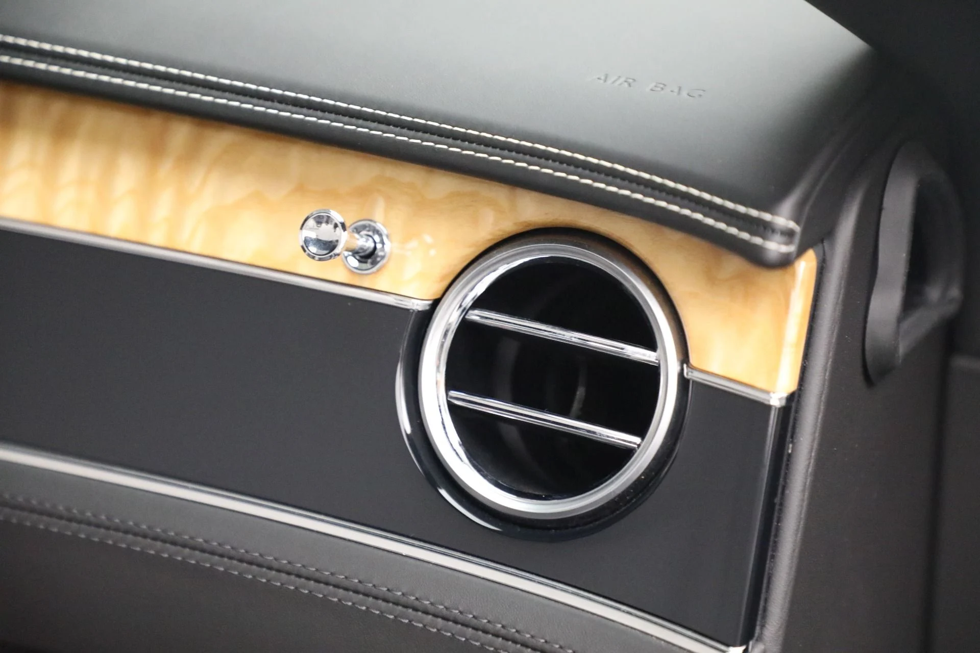 mph039_3489418216_Used_2020_Bentley_Continental_GT_W12_1762286941_b1d2c24aad