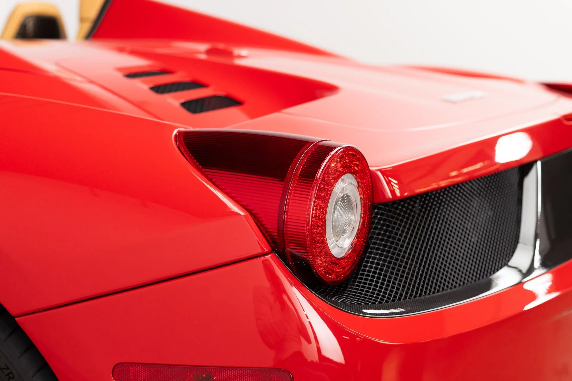 mph039_3490584802_Used_2014_Ferrari_458_Spider_1781623433_78bed0935c
