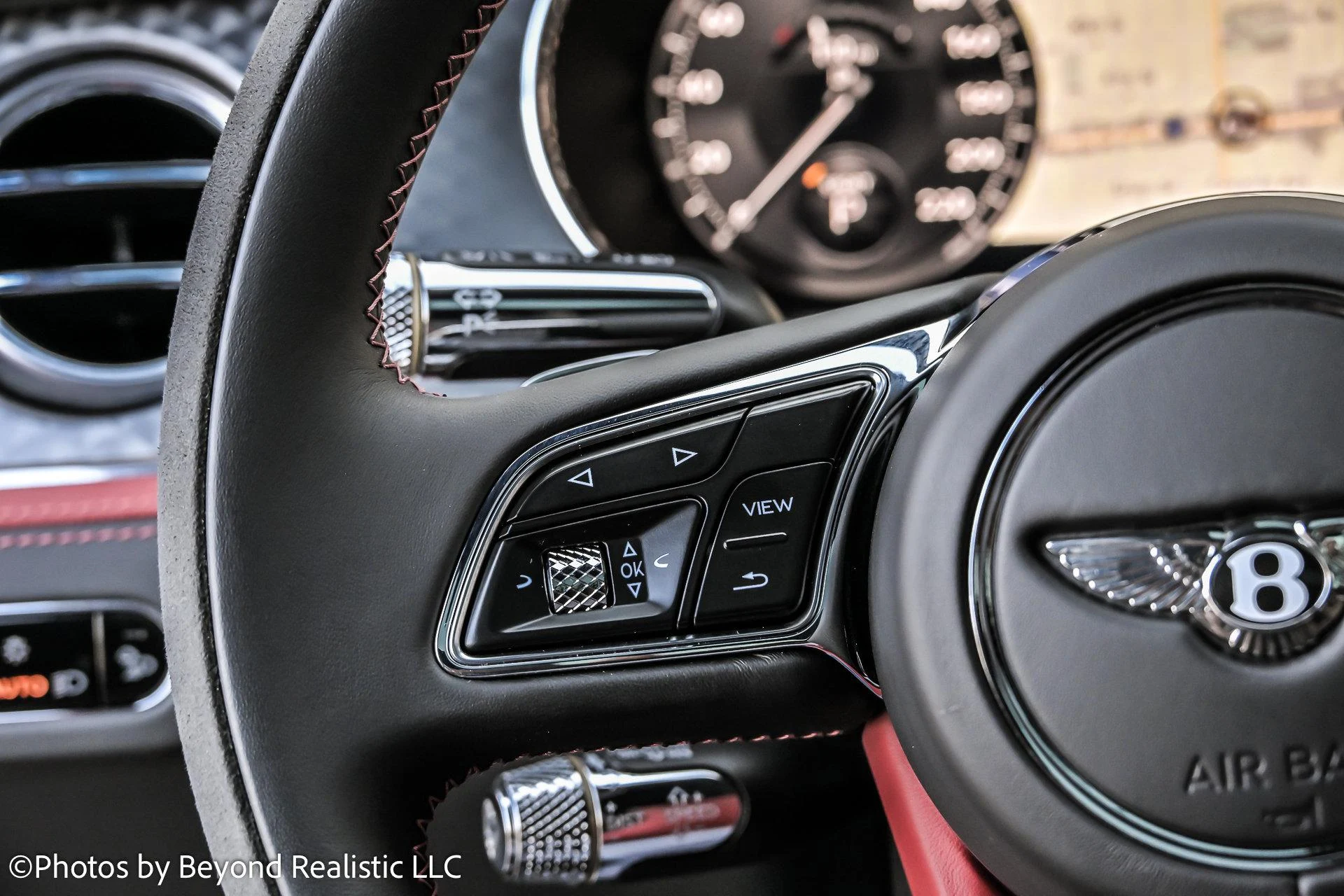 mph039_3504417147_Used_2024_Bentley_Flying_Spur_Speed_1755331554_a471791786