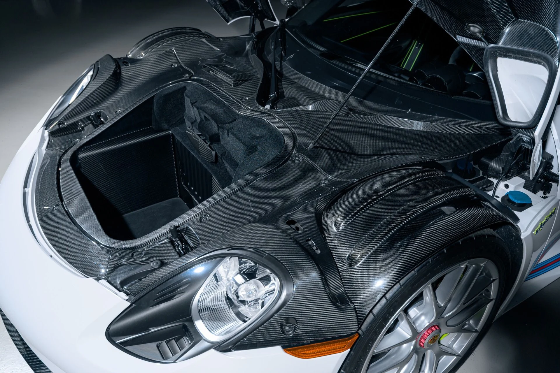 mph039_3505246880_12440_p40_l_c89fee5196