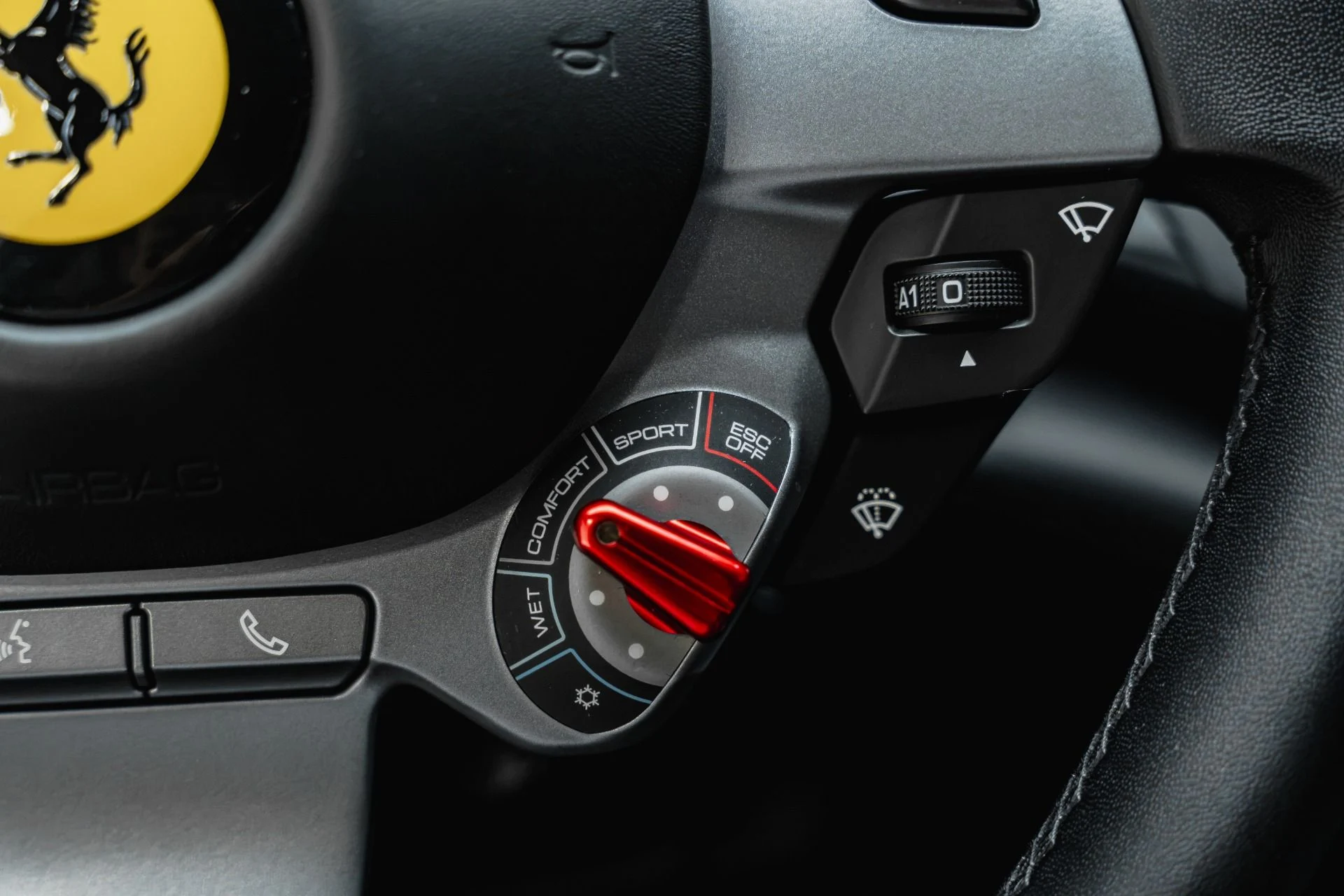 mph039_3516724412_Used_2018_Ferrari_GTC_4_Lusso_T_1783036237_deb7526f98