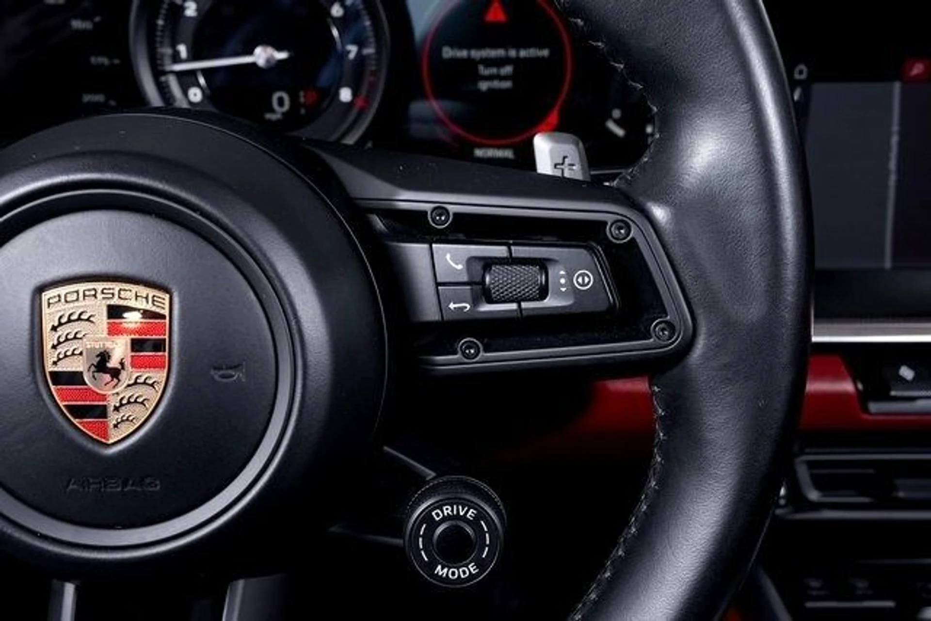 mph039_3533108555_50d0b24e0e1283f2299275cd18c37be0x_9d7374917f