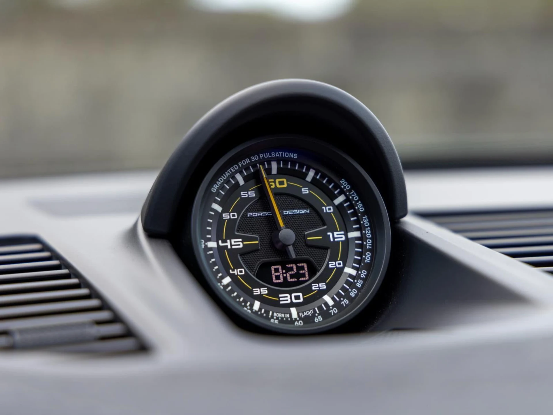 mph039_3547597420_40_61ec216085