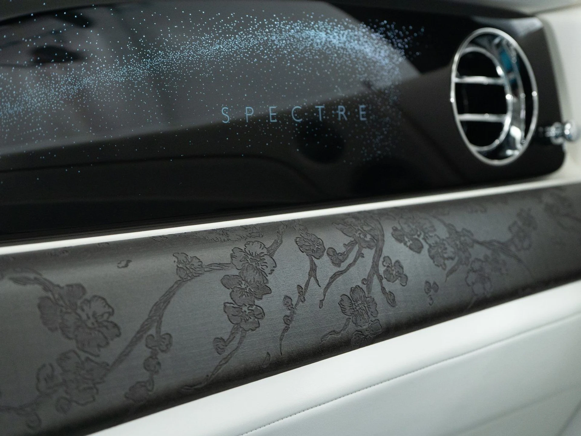 mph039_3572923929_e22bfff26bf042e1f7d33c5b1af3849f_5c0e02f5d6