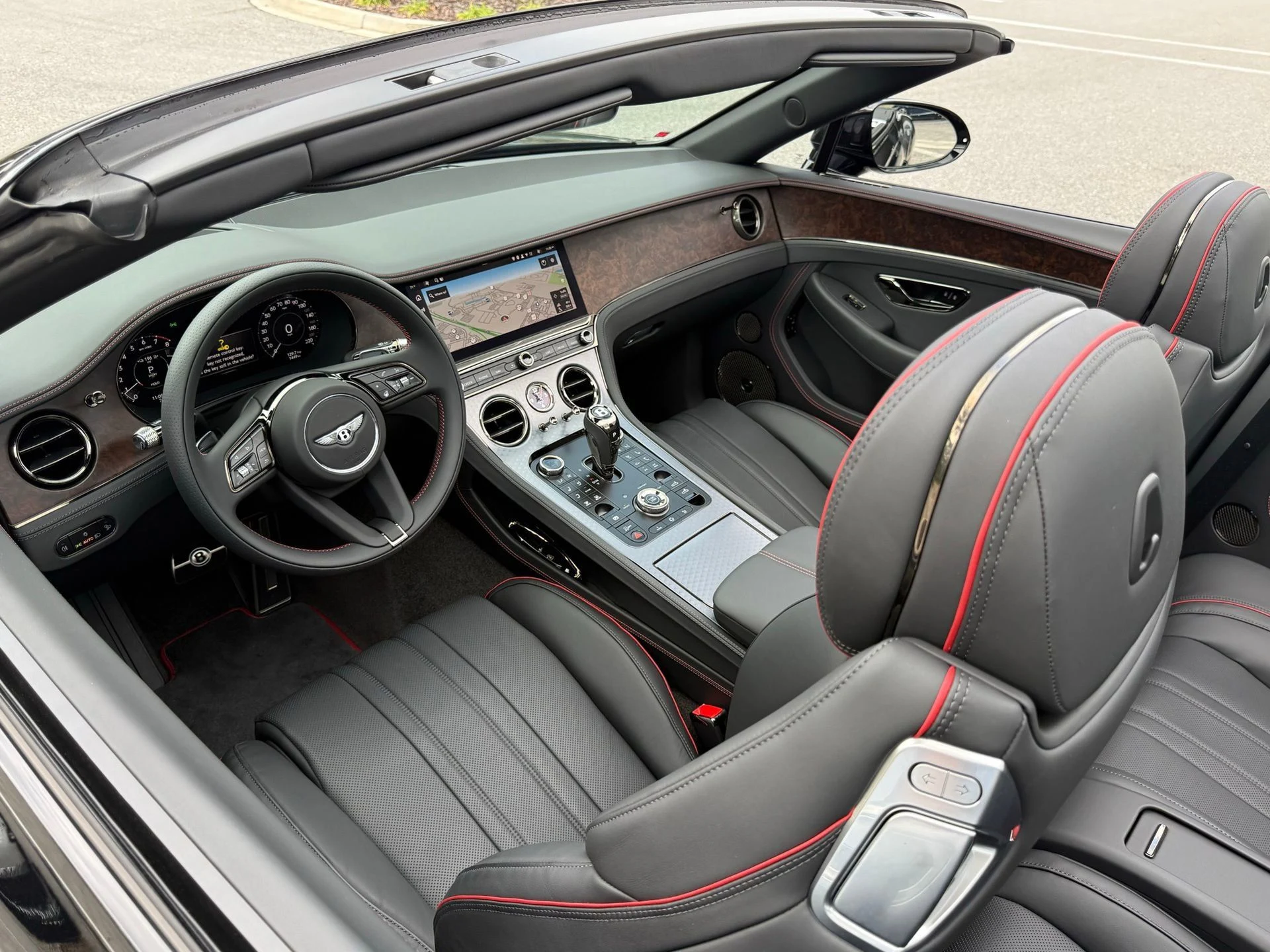 mph039_3583769206_f0badc5c5bf94a6398950c1a973d8bd2_3aa79a7a84