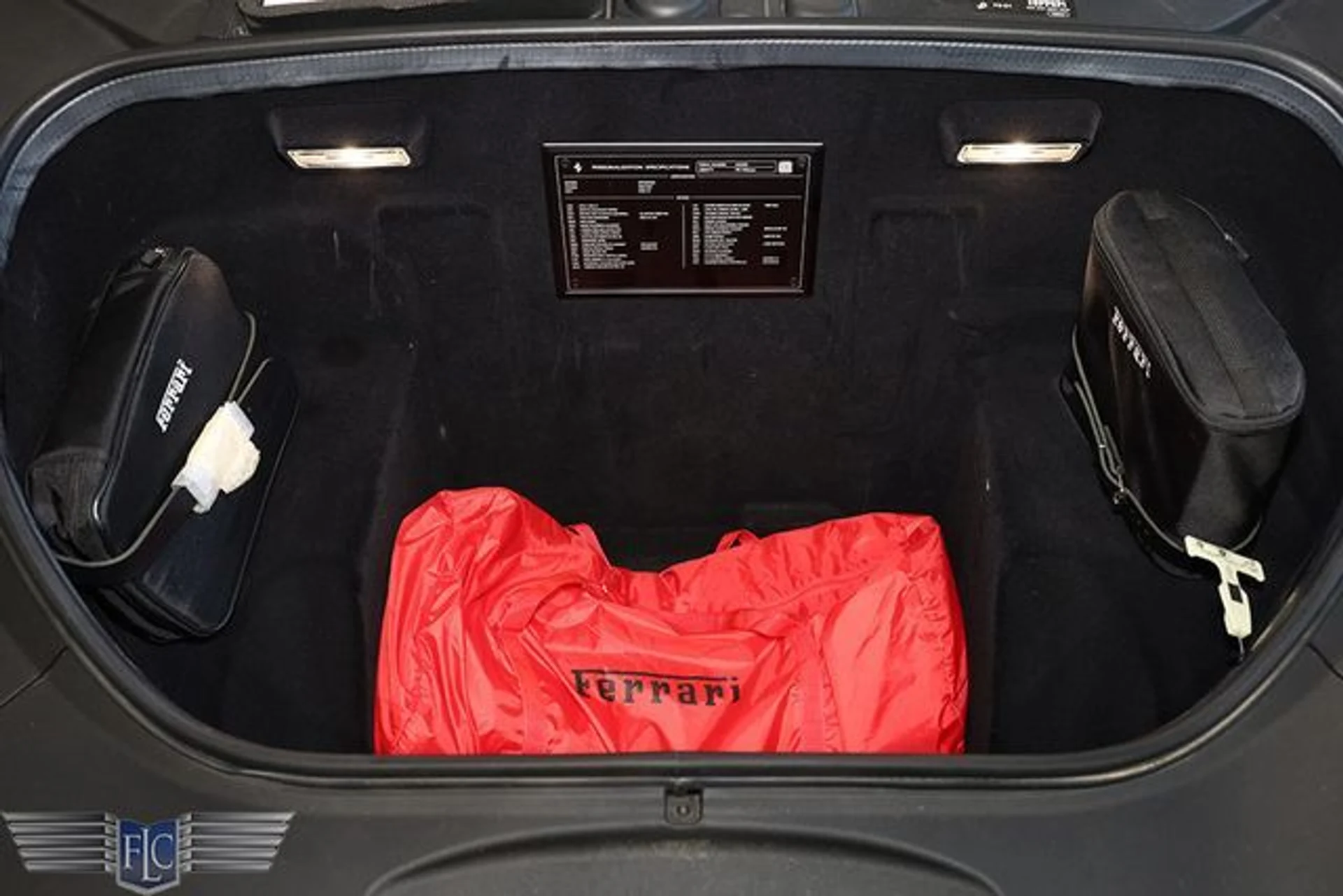 mph039_3590342296_used_2022_ferrari_f8_tributo_coupe_9689_23053332_43_640_0562f07bd2