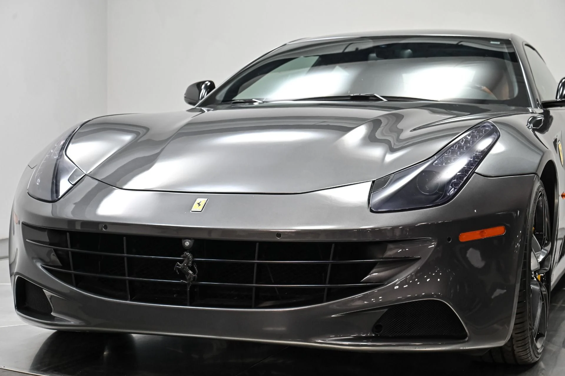 mph039_3608880688_Used_2014_Ferrari_FF_1758753683_8bd5990c5e