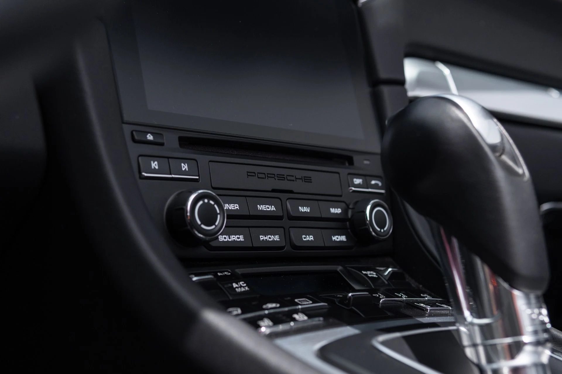 mph039_3634561099_Used_2019_Porsche_911_Turbo_1775252644_6195fb1456