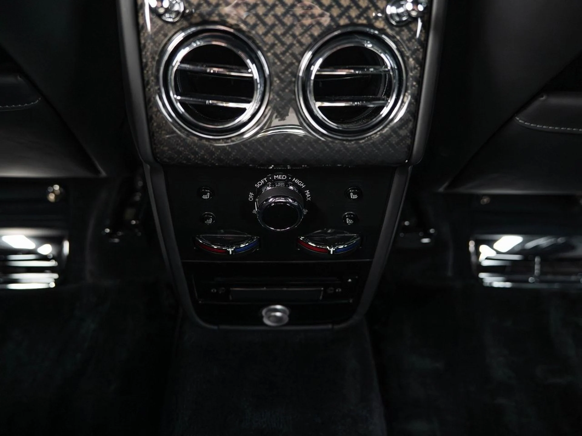 mph039_3636984378_e0ee089c50a79fe40a25cd45b243d9c2x_2bc63f5bf6