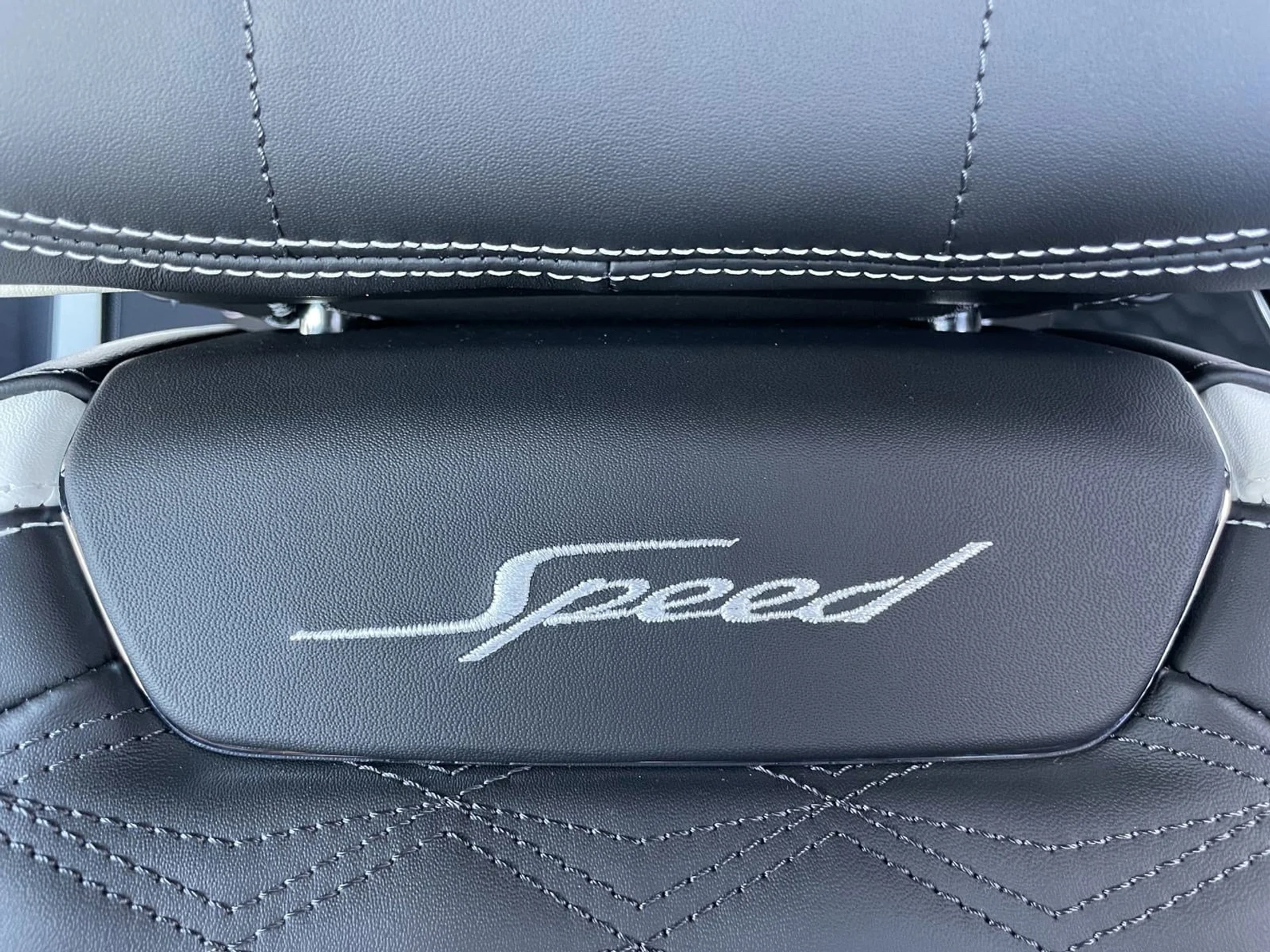 mph039_3641226053_d46a03f0f0e03e152f33ef1803555b90x_1dcd302632