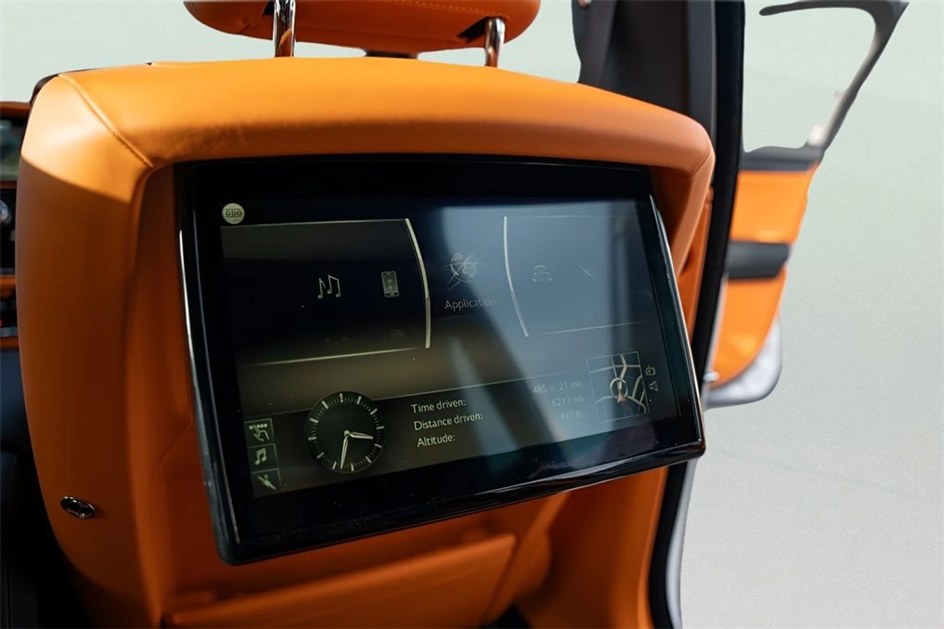 mph039_3643163418_image_41_da1bc7c065