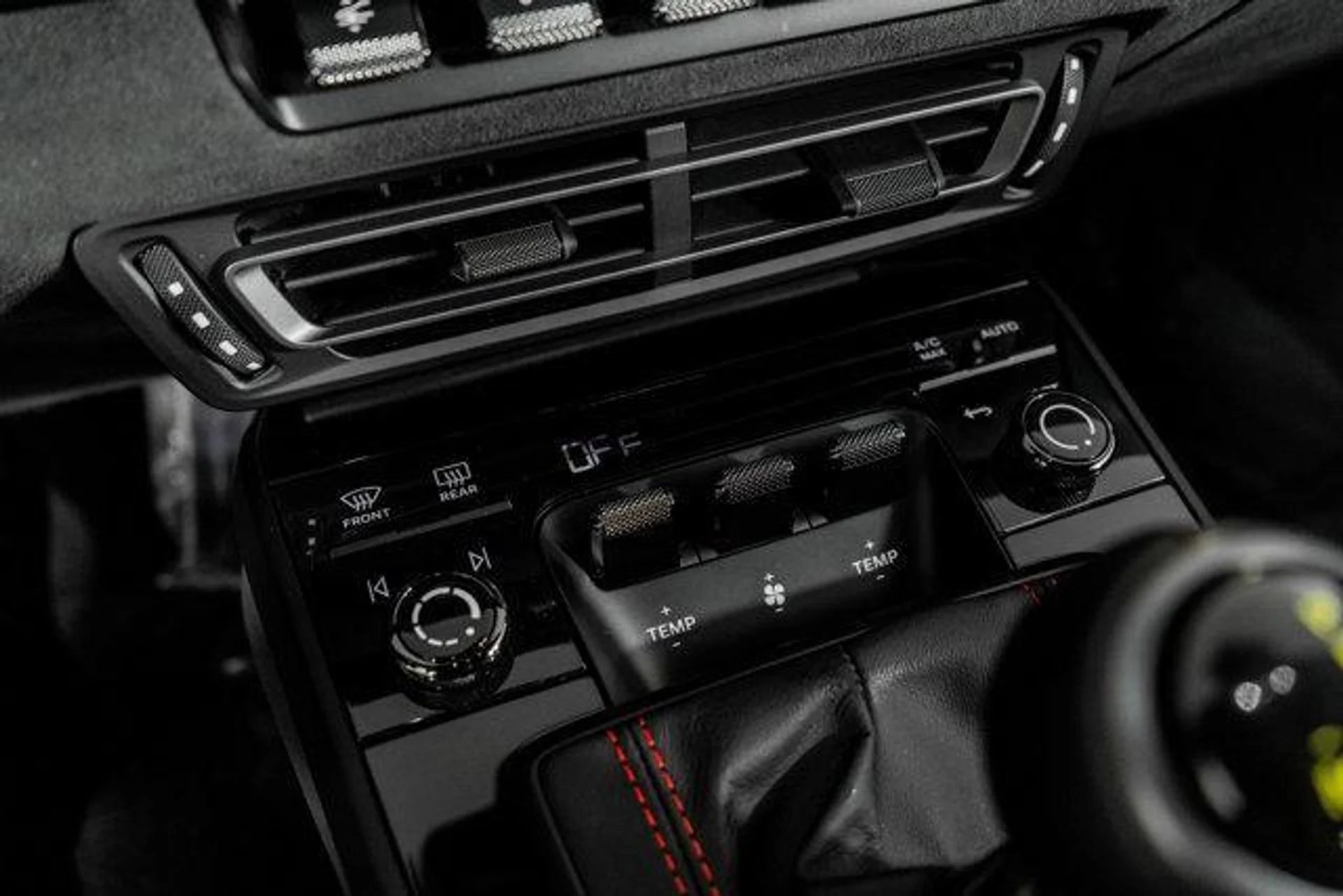 mph039_3646210722_Hxp_Winv_1j_Zy_KC_Pl_dk_Bf9_GY_Obg_e8c440fd50