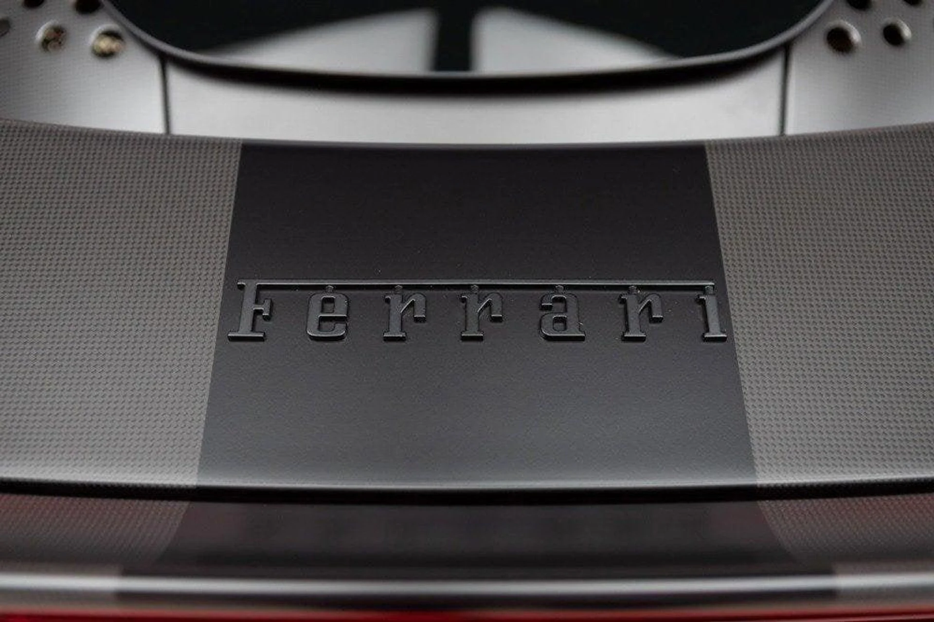 mph039_365780982_Used_2022_Ferrari_SF_90_Spider_1777367617_49f6b0ac9a