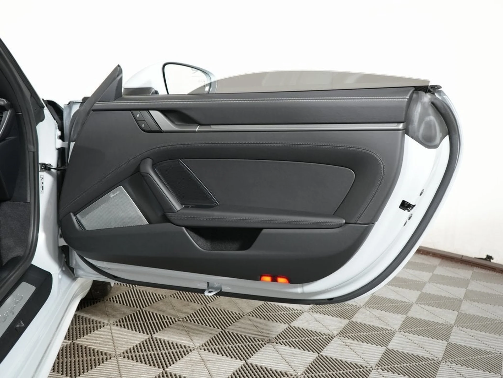 mph039_3661452643_40_6074197361