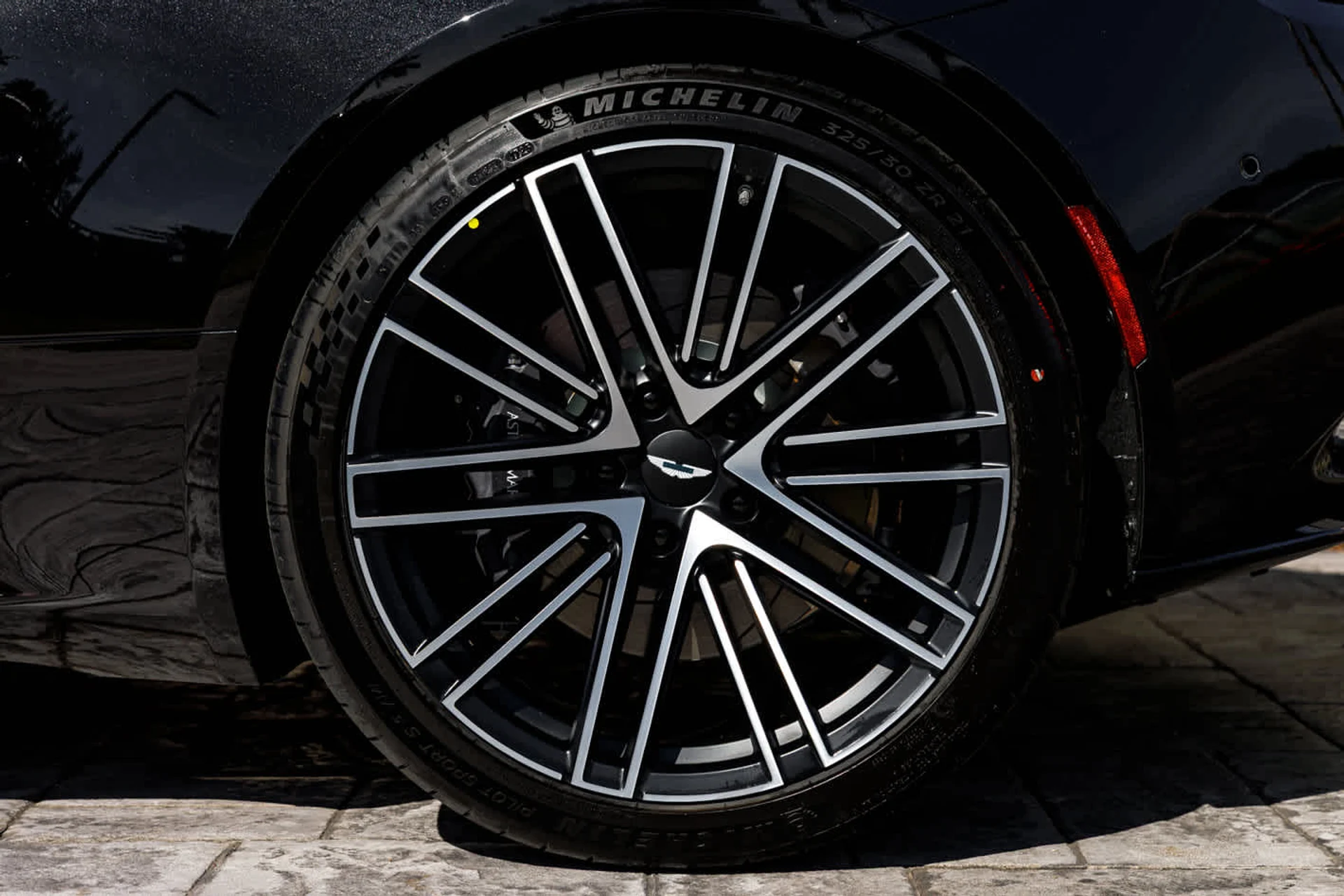 mph039_3672982149_40_2e328074f6