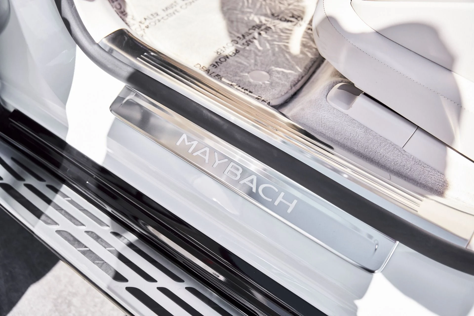 mph039_3682183191_Used_2025_Mercedes_Benz_EQS_Maybach_EQS_680_1773365836_73821a069c