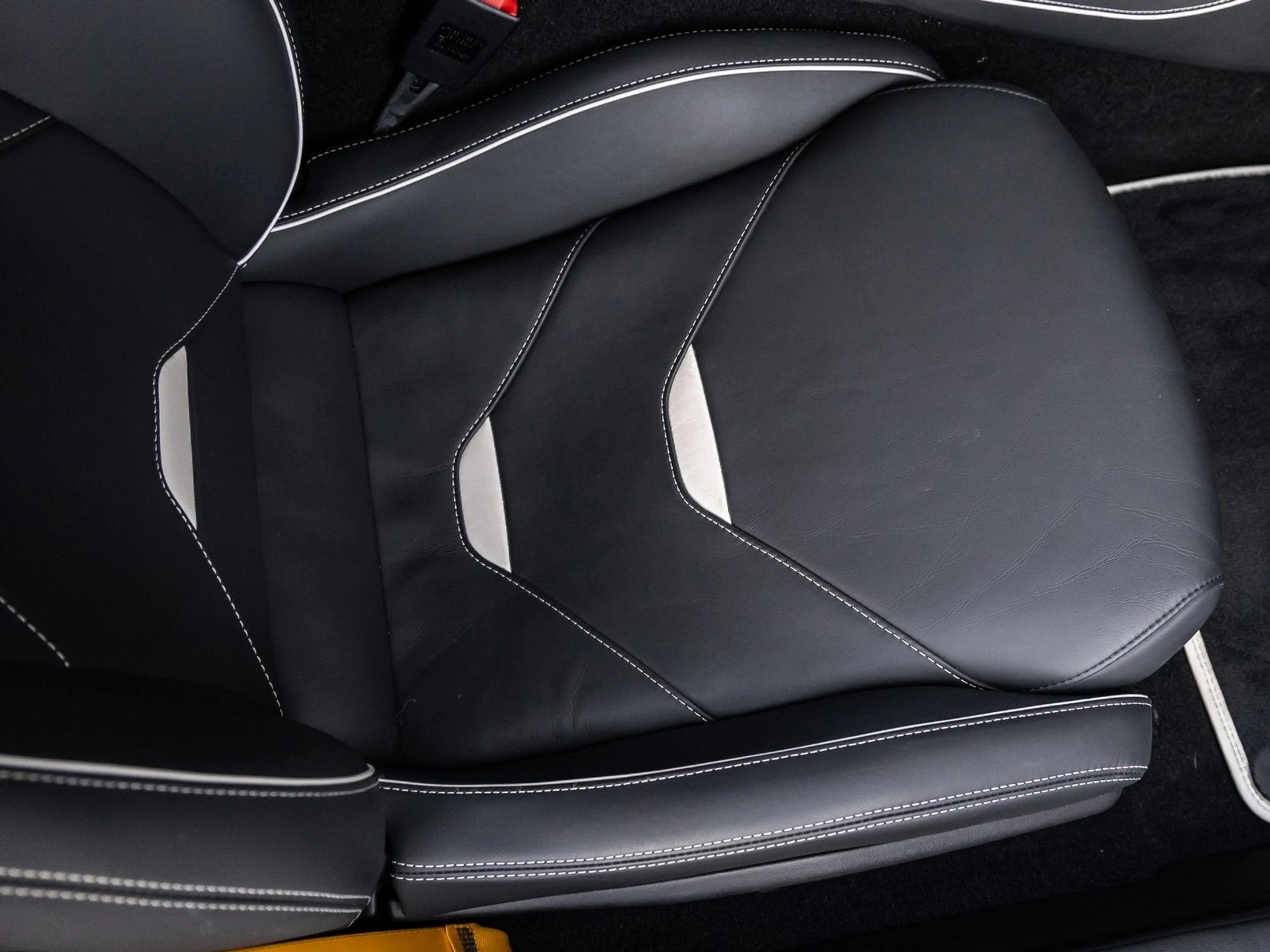 mph039_369183584_40_b508322ede