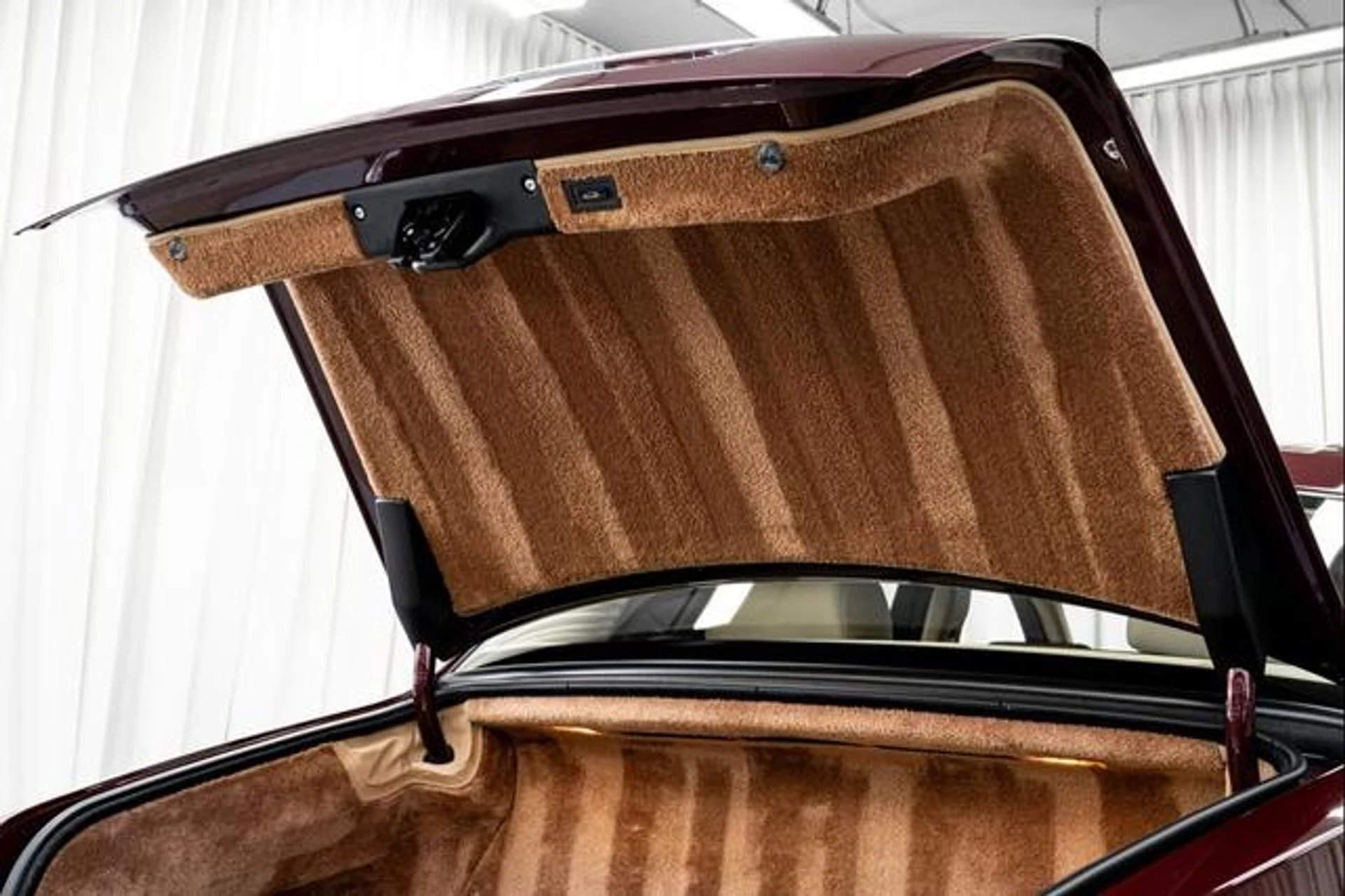 mph039_3704189431_Y_Bxfy_Nd8i_Sw2_M_Fehp_W_Qaxl_R_Vi_Yg_c2ef1a0495