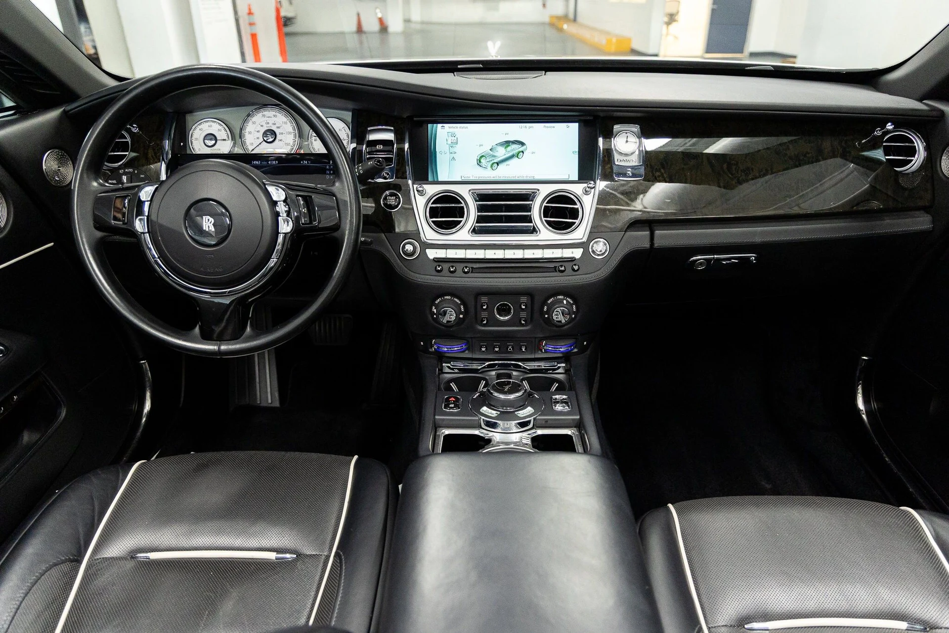 mph039_3704959460_0f3ea3a13cb6a2dc7111c7b8c32d739dx_ea6579f483