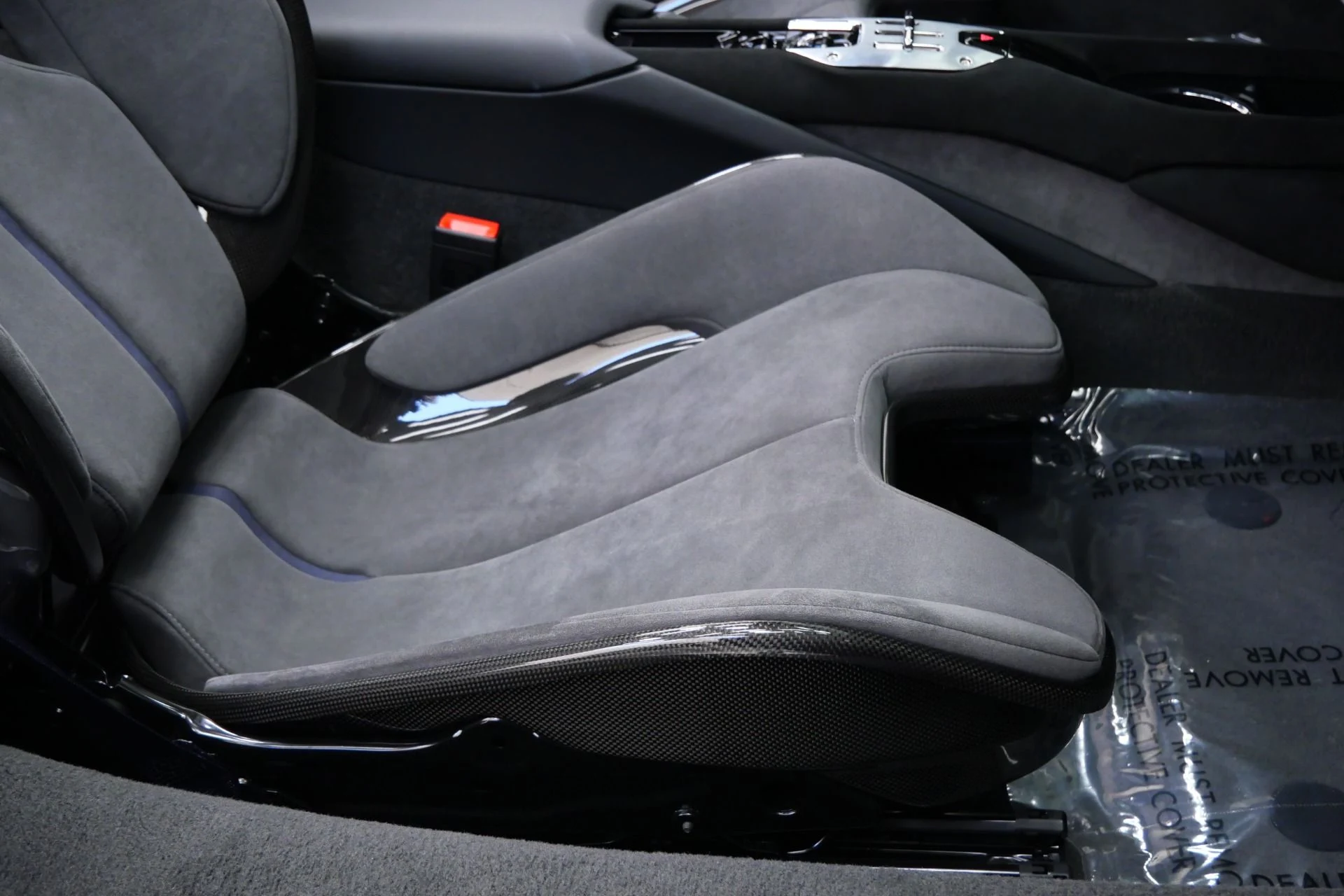 mph039_3705995764_Used_2025_Ferrari_296_GTS_As_New_With_181_Miles_818_Horsepower_Carbon_Racing_Seats_1756149197_5e67037d00