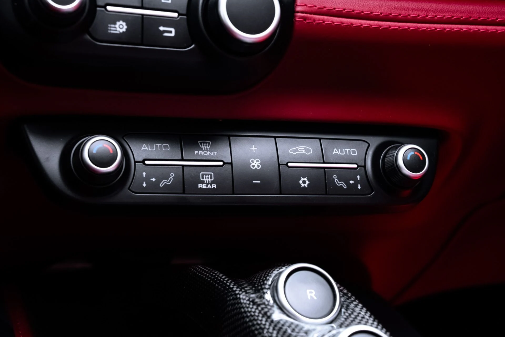 mph039_3722293969_Used_2019_Ferrari_Portofino_1773084173_3875f5a7f5