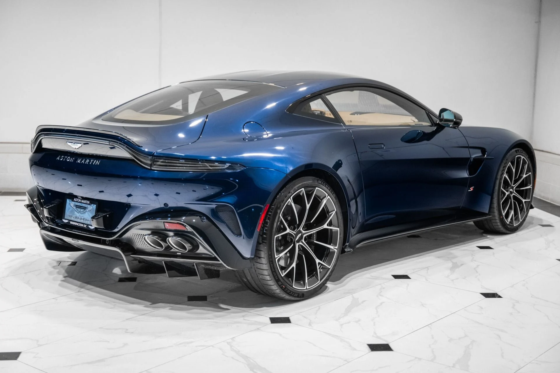 mph039_3732115969_New_2026_Aston_Martin_Vantage_S_Coupe_1767379959_f41011c316