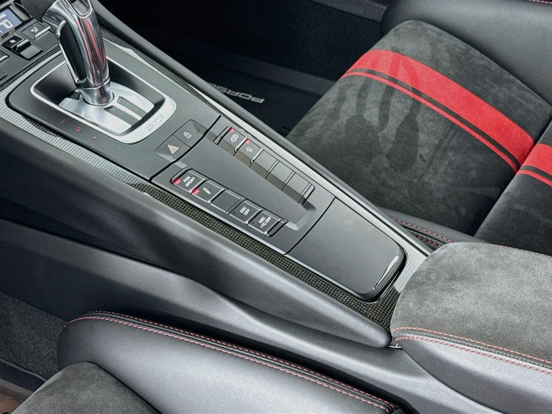 mph039_3744116799_Used_2019_Porsche_911_GT_3_1786138115_f9b8716864