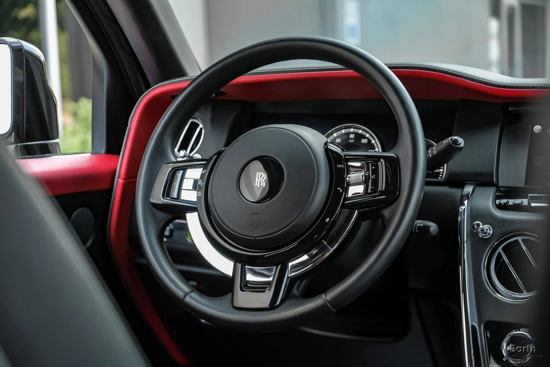 mph039_3766619676_ae5e1d38739b3a0ab8865e28bcb18223x_5f4bd2008d