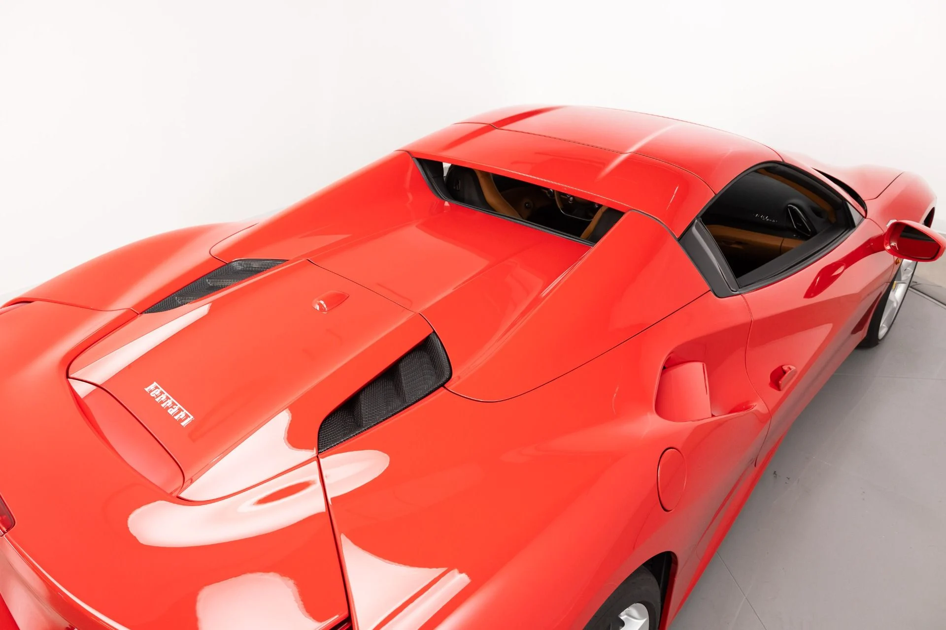 mph039_3786008678_Used_2019_Ferrari_488_Spider_1787231247_473d4bb1de