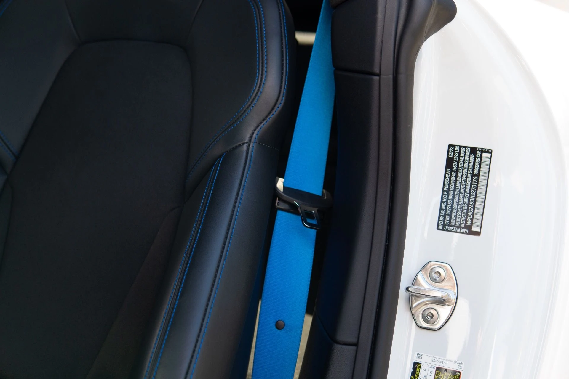 mph039_3808056587_Used_2022_Porsche_911_GT_3_1769096243_6acd5cbee3