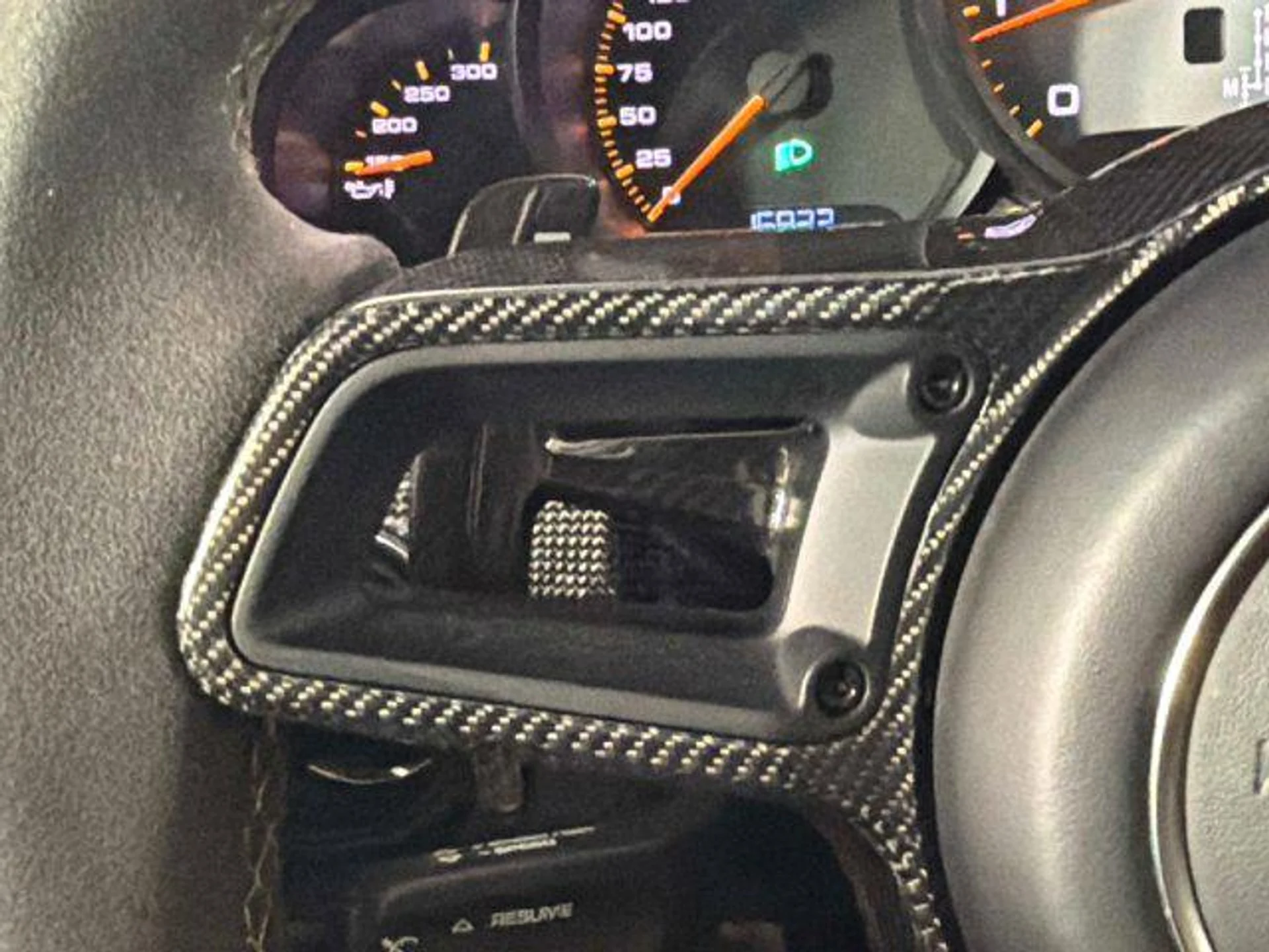 mph039_3816428975_i_R_Fp_Vt_XU_Aemv7et3_O6_F_Brn3mc_Y_463ce6459c