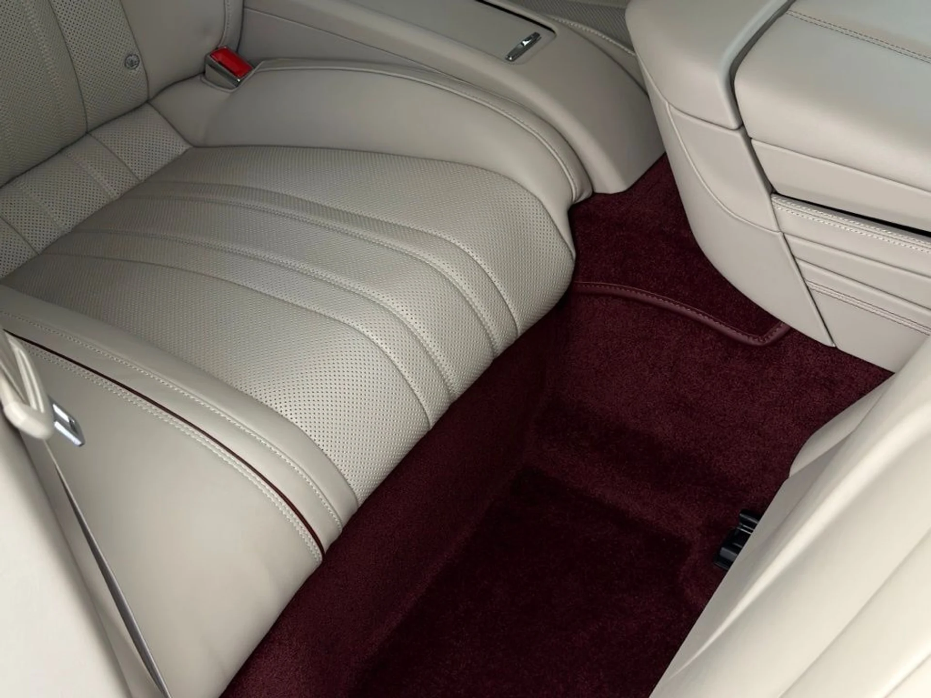 mph039_3826212800_xt4xhsmj8chg9nx54w5duw66klx9_82b0ccafe4