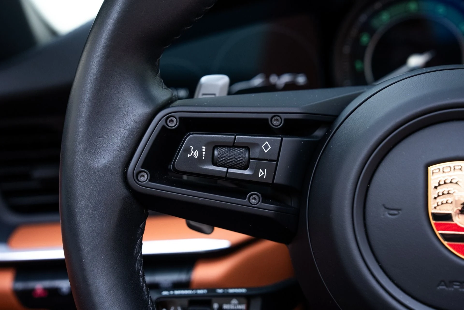 mph039_3832231662_Used_2024_Porsche_911_Turbo_S_Cab_1775066595_6bb6a2dfff