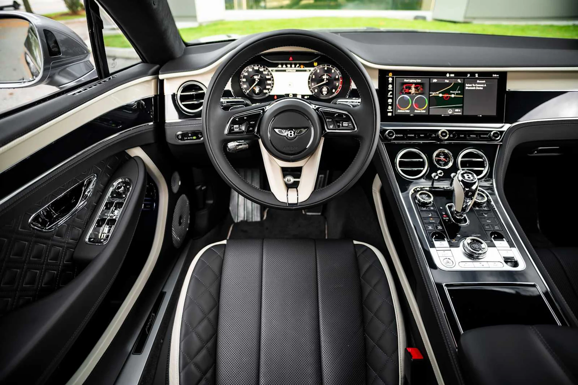 mph039_3869553163_a01b7bfba68d9db920a0dc41a030b425x_bbd661fda9