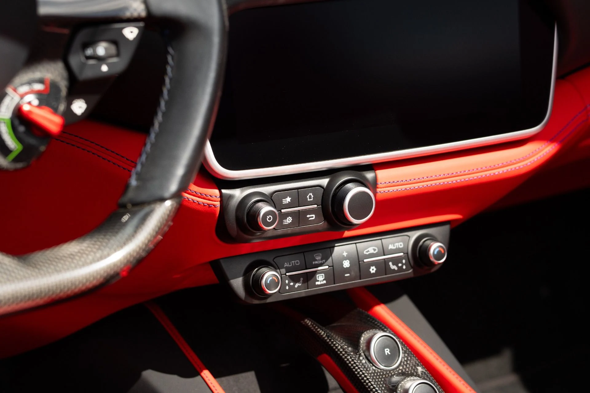 mph039_3874464254_Used_2019_Ferrari_Portofino_1771440921_a02aa2d26f