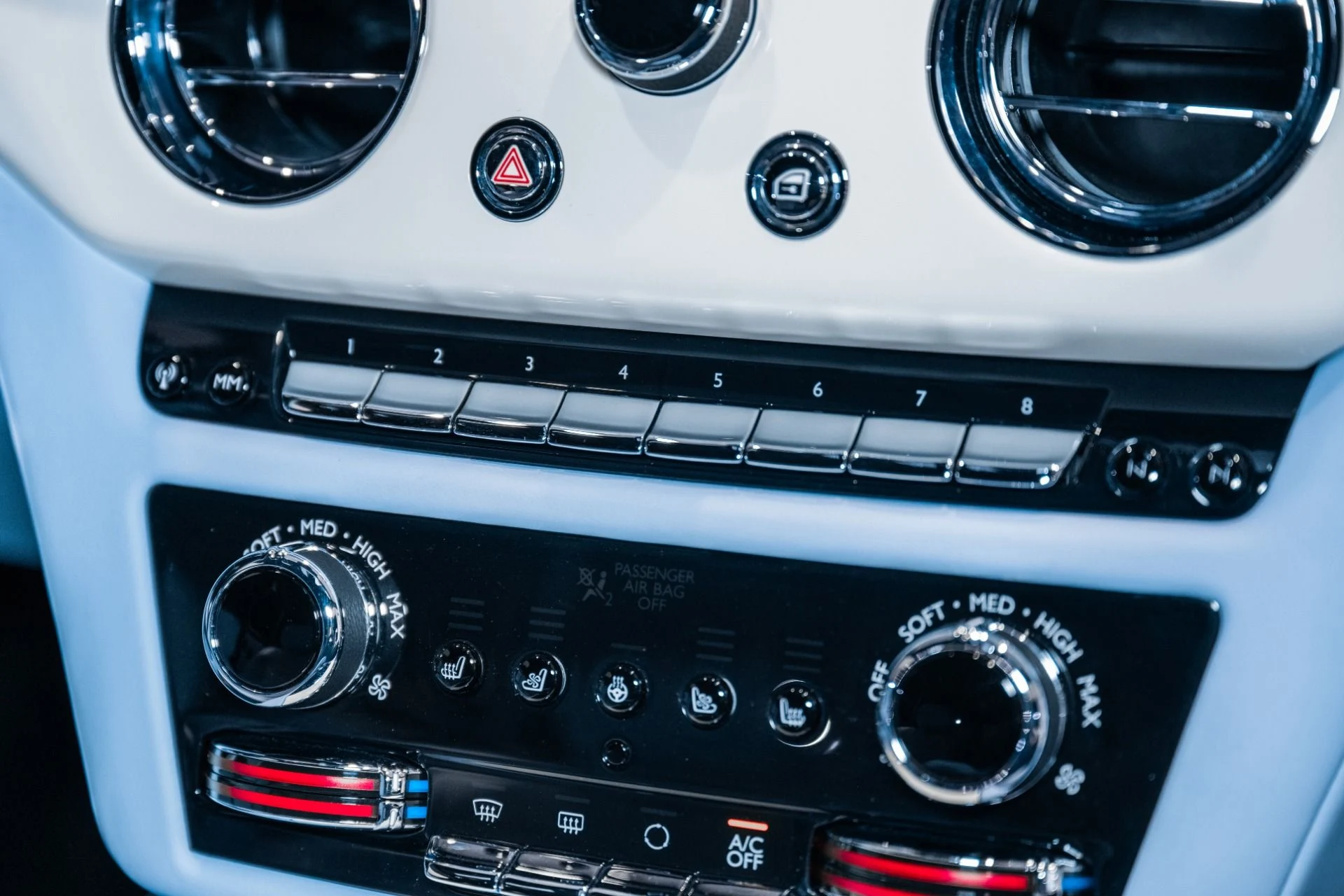 mph039_3874481063_Used_2023_Rolls_Royce_Ghost_1773457420_f7d8a3217b