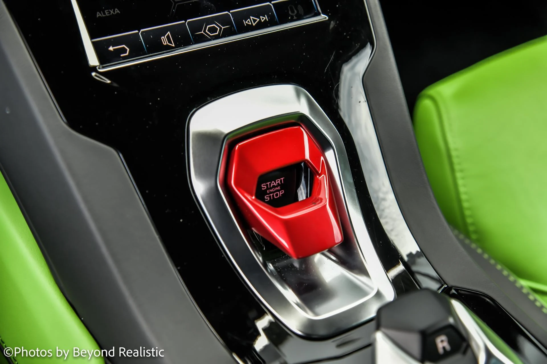 mph039_3891188854_Used_2021_Lamborghini_Huracan_EVO_Spyder_1756800463_801949b87b