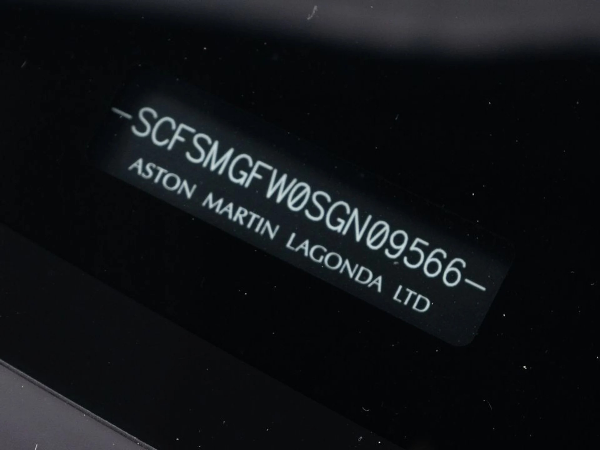 mph039_389377030_45971f1409413e7032905d5cd6a36be4_e7dd51410c