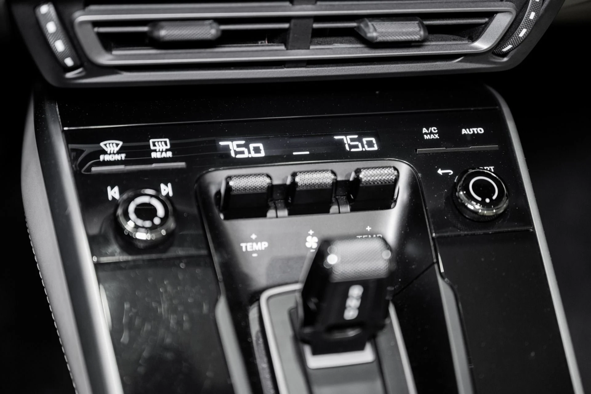 mph039_3897925391_Used_2021_Porsche_911_Turbo_S_1775321937_350c16cfb3